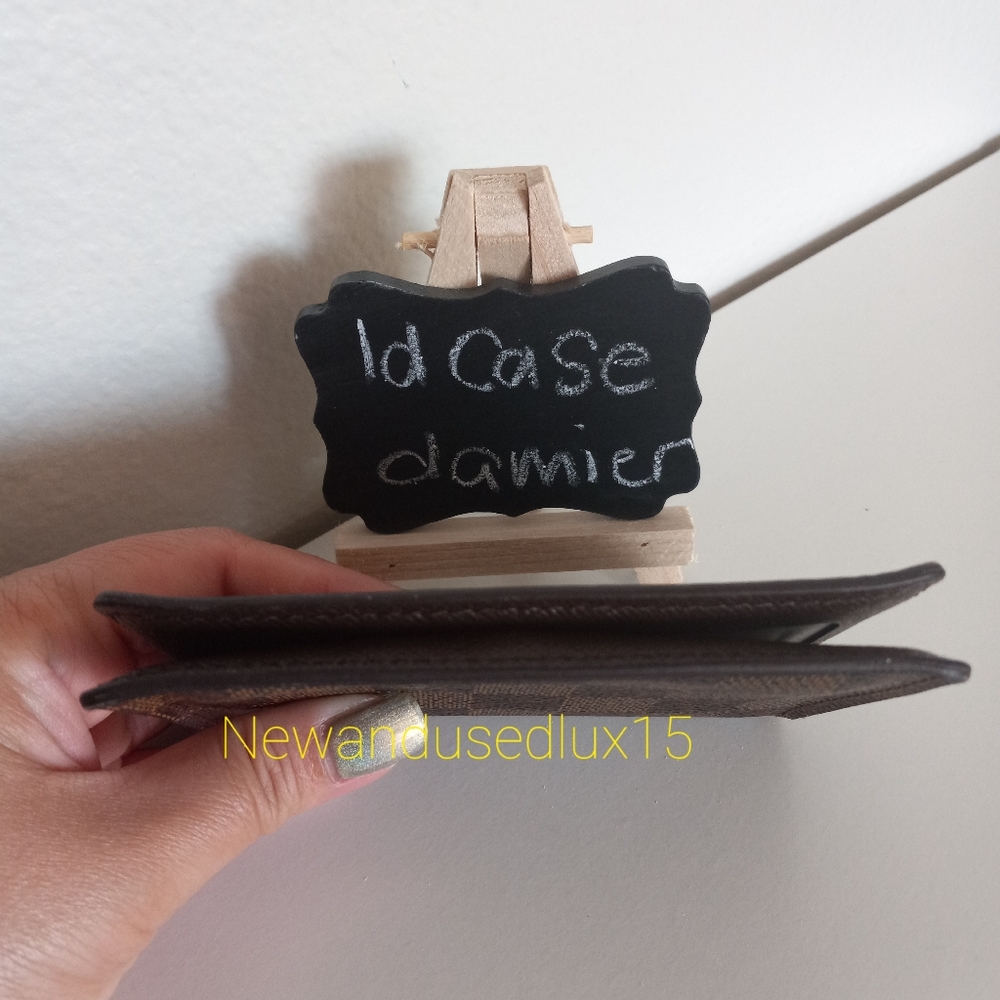 ID case - Picture 5 of 9